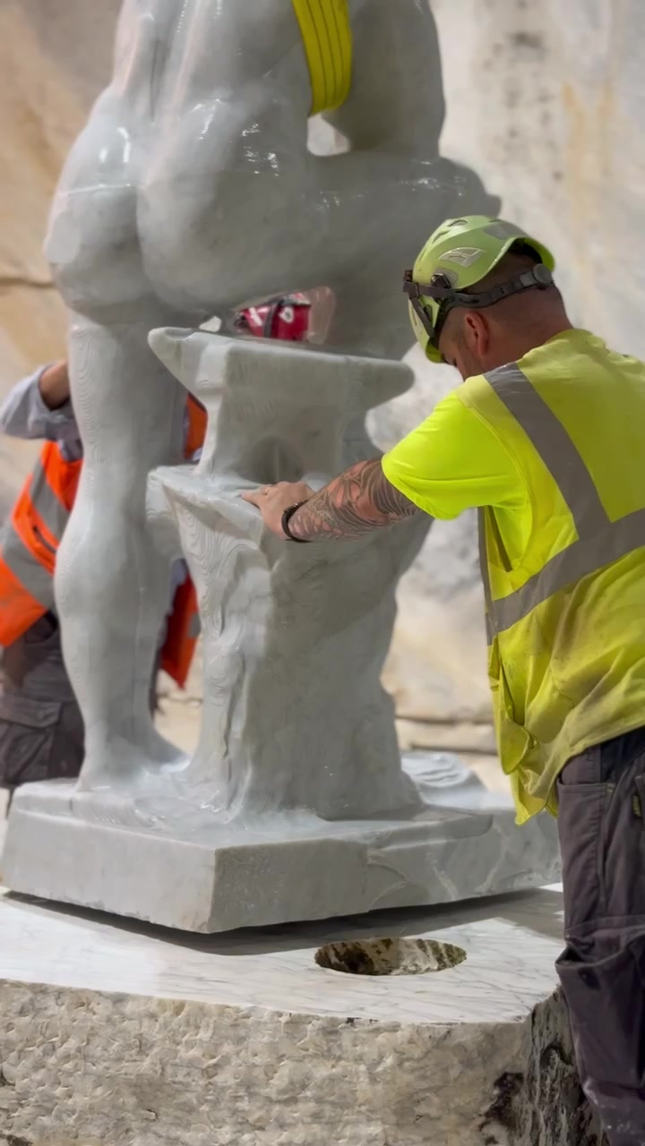 Video WhatsApp 2025-09-23 ore 17.07.14_df71979b.mp4